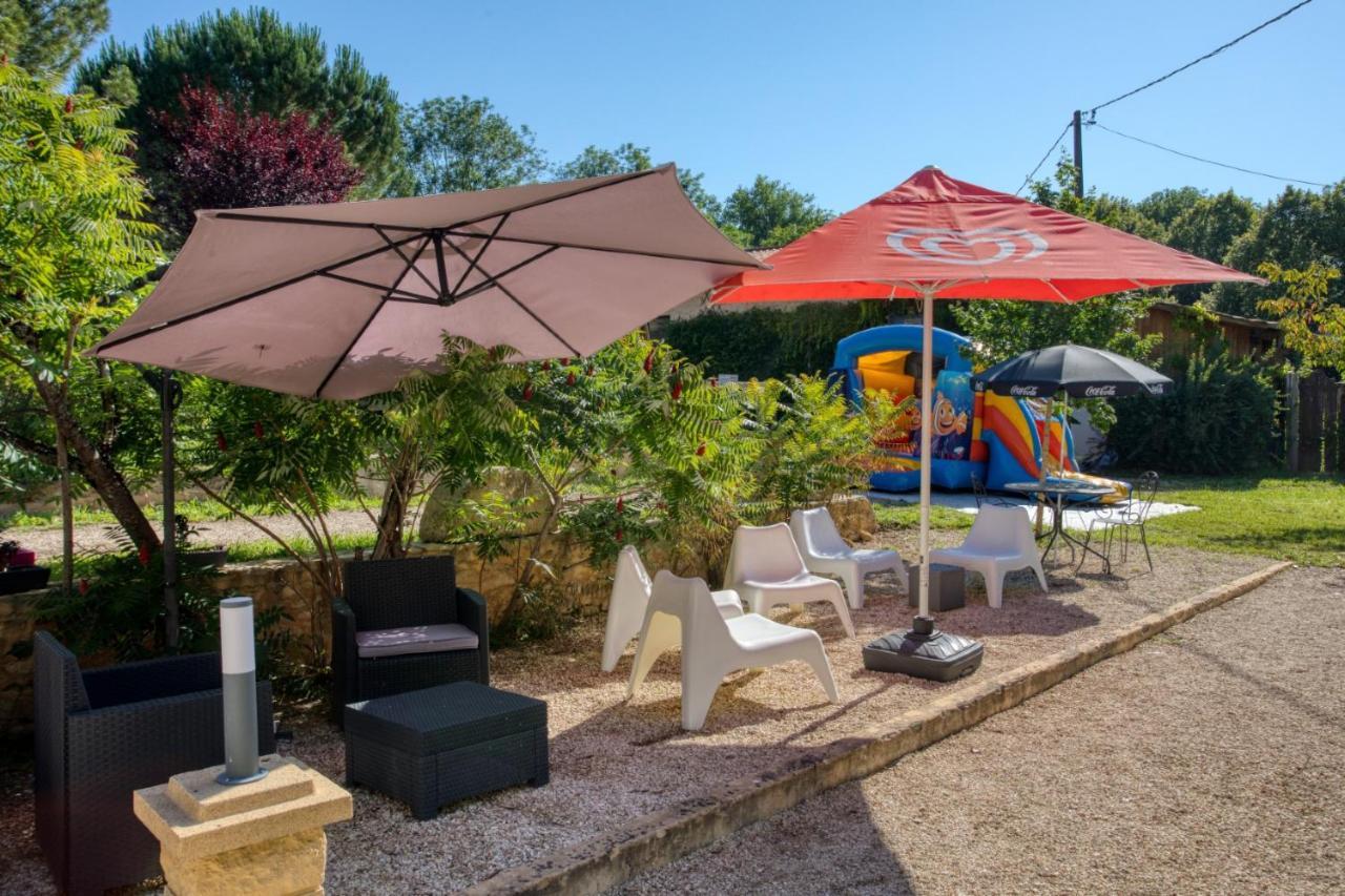 Hotel Le Moulin du Bleufond à Montignac-Lascaux Extérieur photo