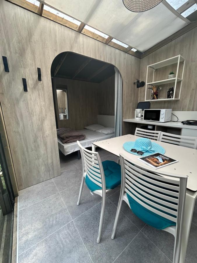 Hotel Le Moulin du Bleufond à Montignac-Lascaux Extérieur photo