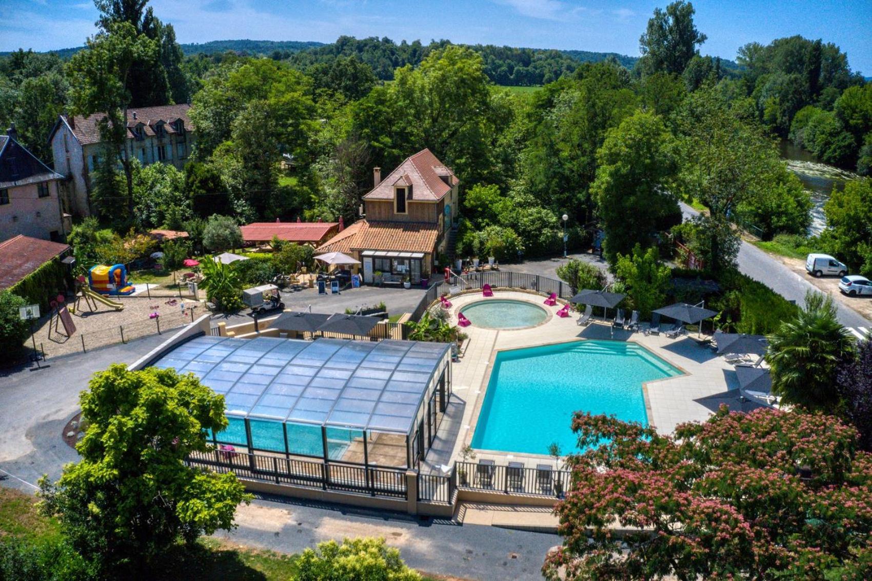 Hotel Le Moulin du Bleufond à Montignac-Lascaux Extérieur photo